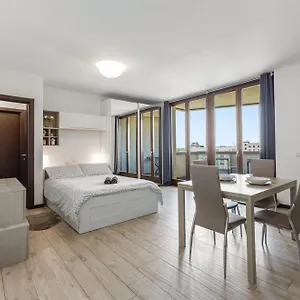 Monolocale Con Balcone Self Check In Sempione Apartament Mediolan